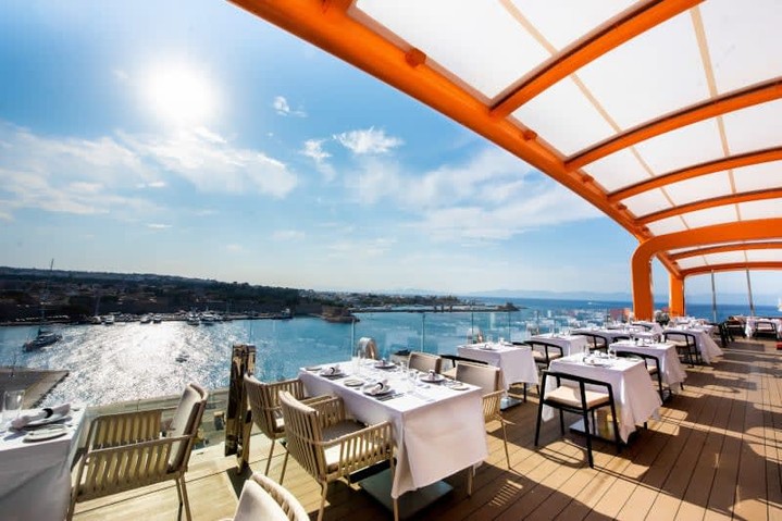 Dinner with a view, reimagined. ✨ The Magic Carpet® aboard Celebrity Apex offers a one‑of‑a‑kind experience, transforming from a relaxed lounge to an unforgettable open‑air dining space suspended above the sea. Whether you’re enjoying lunch under the sun or dinner at sunset, every moment here comes with a view you won’t forget. ✉️ Contact me today to book your Celebrity Cruises getaway. 👇 Would you plan your visit here for lunch or sunset dinner? #celebrityxcel #bookcelebritycruises #nothingcomesclose#Time2BoardTravel #Time2Board