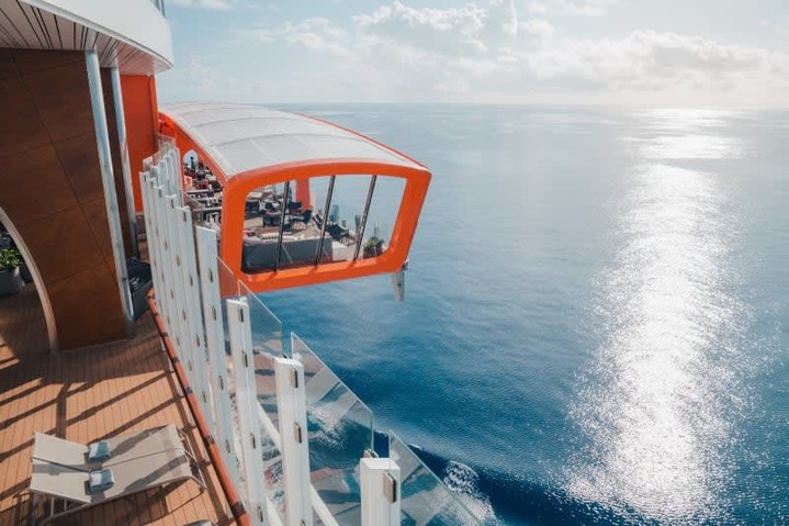 🚀🎢 Elevate your cruise experience with Celebrity’s Magic Carpet! This floating platform offers stunning ocean views and transforms into various venues. Ready to ride the Magic Carpet? Contact me for more details!Time2Board Travel
(407) 569-7040
Hello@Time2Board.com
http://www.time2board.com#Time2BoardTravel #Time2Board