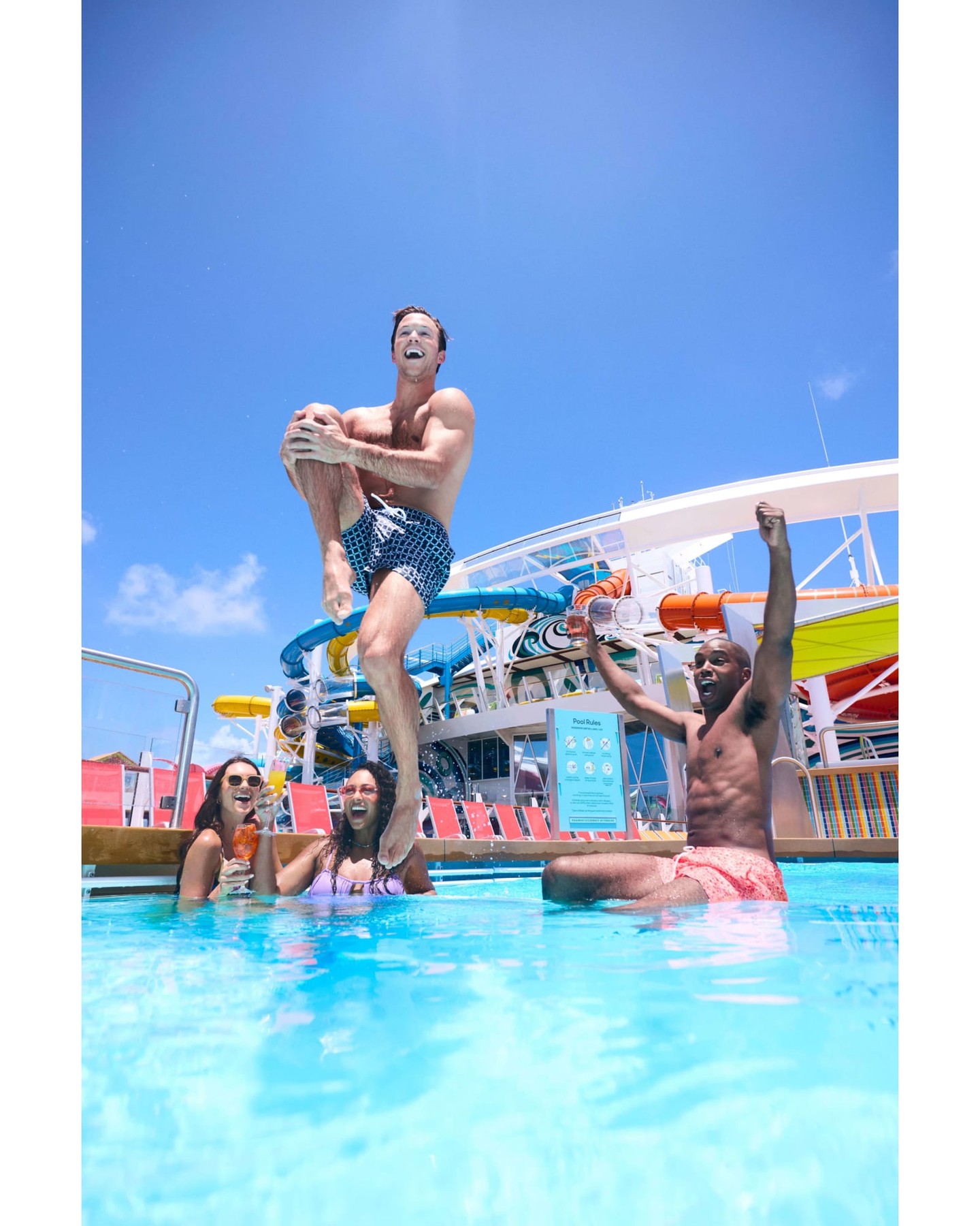 🌊 Oasis Class weekends hit different, with more ways to play, dine and unwind included in your cruise fare.Message me at Hello@Time2Board.com to book your ultimate vacation on Royal Caribbean 🤩#Time2BoardTravel #Time2Board